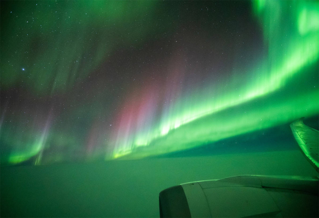 Aurora Australis New Zealand flight