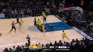 LaRavia Drives Lakers Defence in Victory