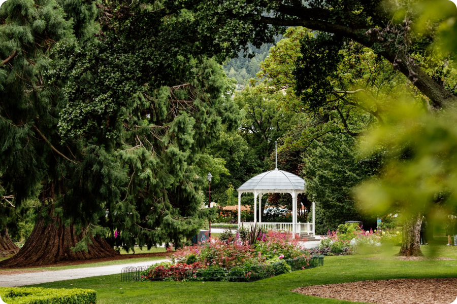 Queenstown, Garden
